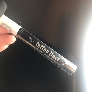 KAT VON D BLACK LIQUID TATTOO LINER
